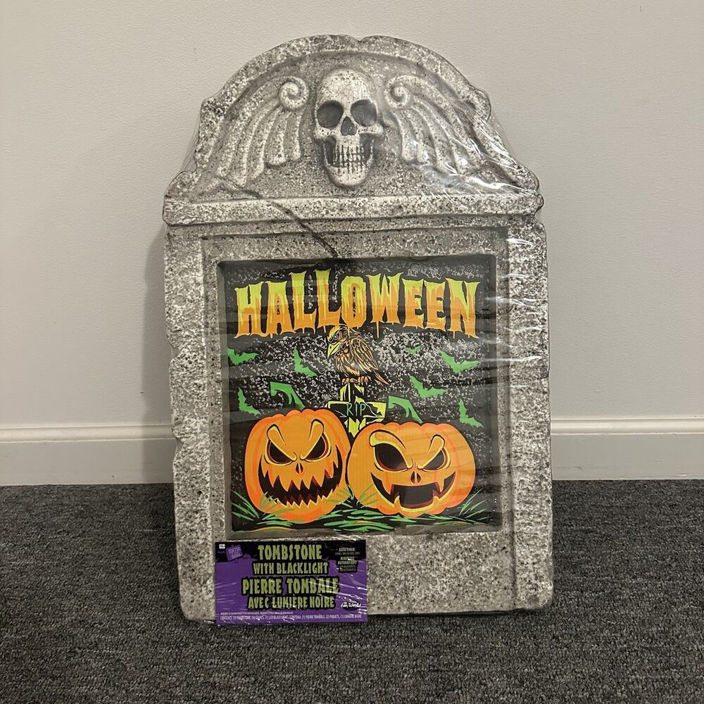 Fun World HALLOWEEN Tombstone With Black Light Halloween Decoration